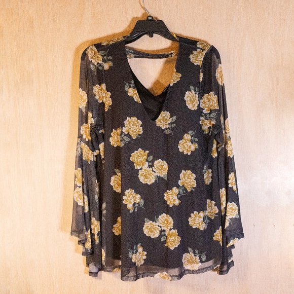 Torrid Long Bell Sleeve V Neck Blouse Black with Mesh Yellow Roses, 3x - Picture 2 of 4